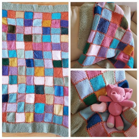 Vintage Handmade Quilted Blanket - Picture 1 of 5